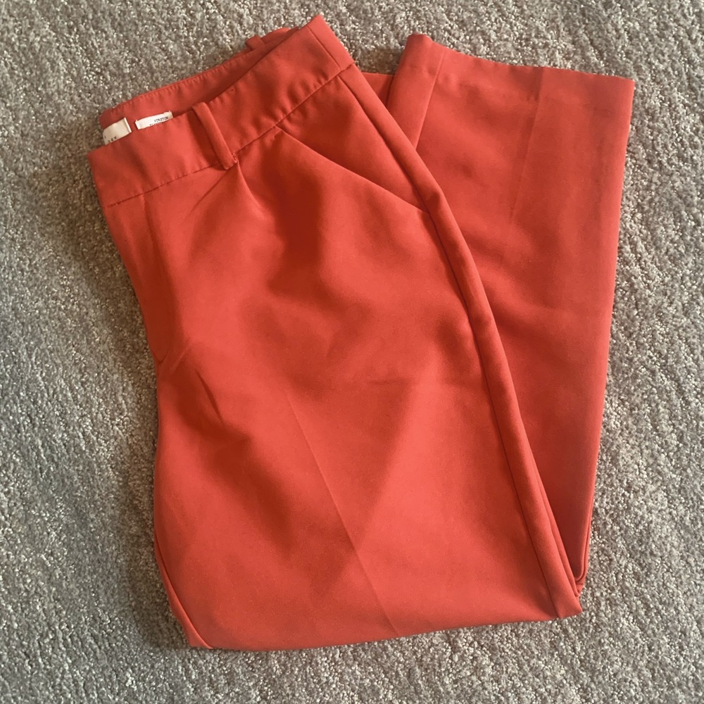 A New Day stretch cropped pant- size 12, excellent condition!